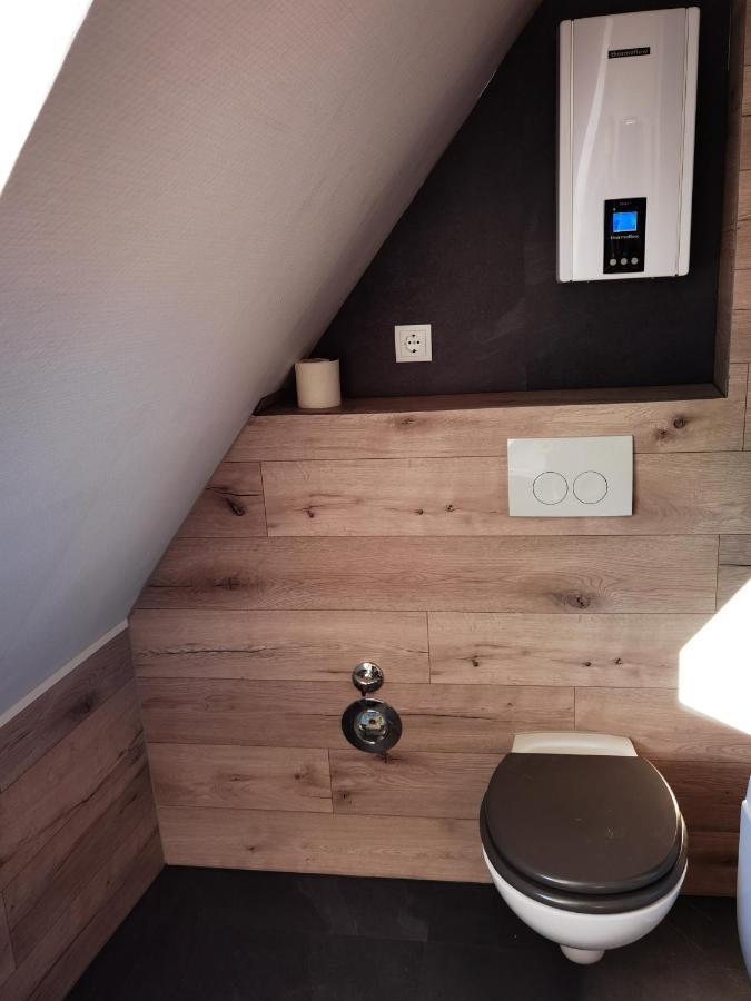Gemuetliche Dachwohnung Mit Kleiner Oder Grosser Dachterrasse Nebeneinander Wolmirstedt Exteriér fotografie