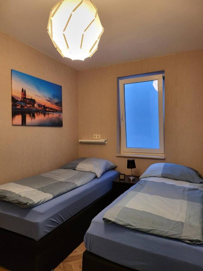 Gemuetliche Dachwohnung Mit Kleiner Oder Grosser Dachterrasse Nebeneinander Wolmirstedt Exteriér fotografie