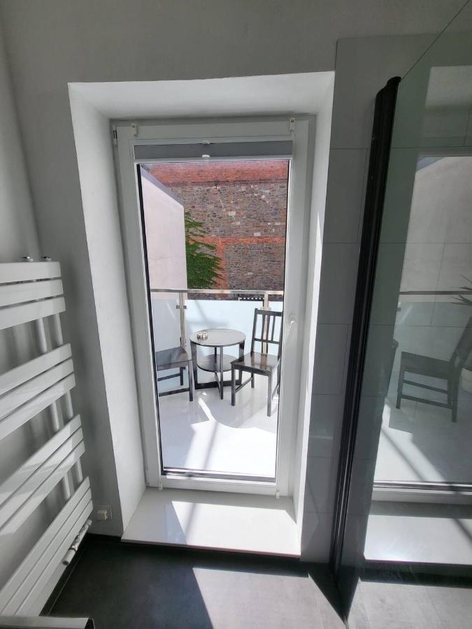 Gemuetliche Dachwohnung Mit Kleiner Oder Grosser Dachterrasse Nebeneinander Wolmirstedt Exteriér fotografie