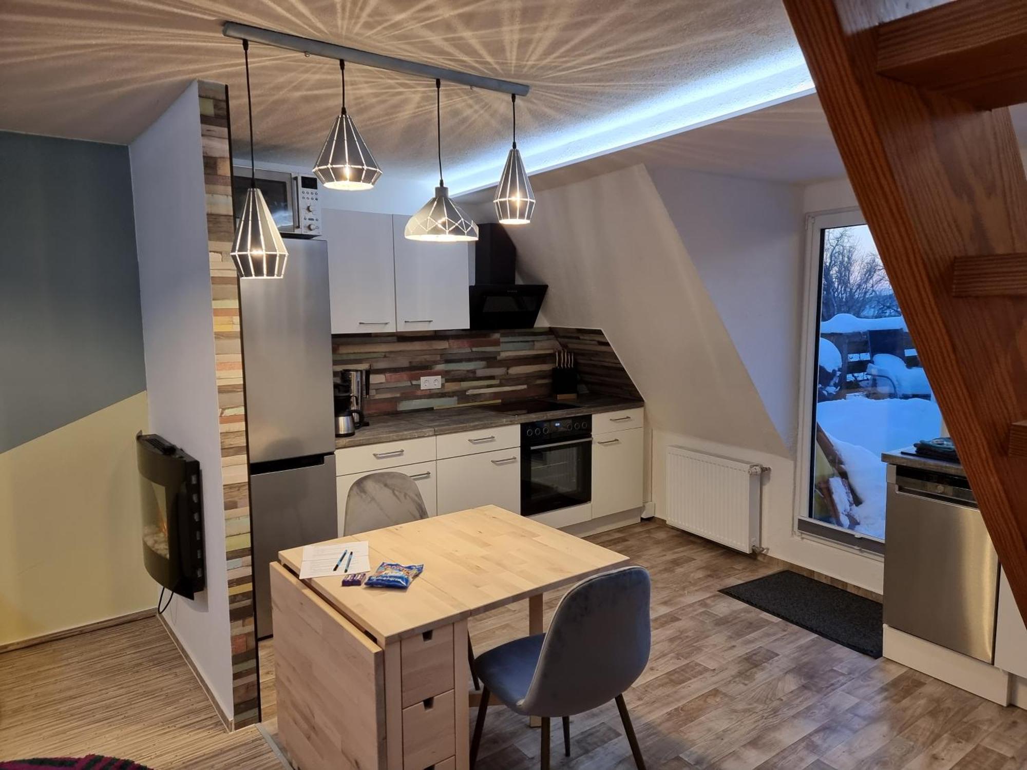 Gemuetliche Dachwohnung Mit Kleiner Oder Grosser Dachterrasse Nebeneinander Wolmirstedt Exteriér fotografie